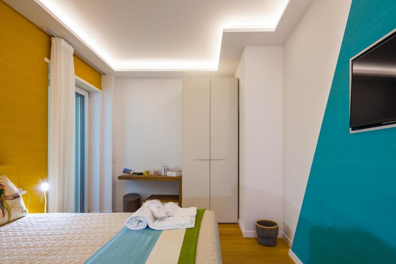 A Suites Соренто Екстериор снимка